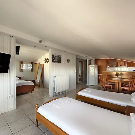 Lucia Loft By Sdr דירה