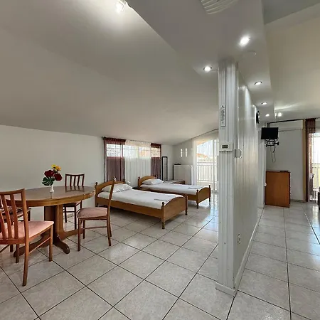 Lucia Loft By Sdr דירה *