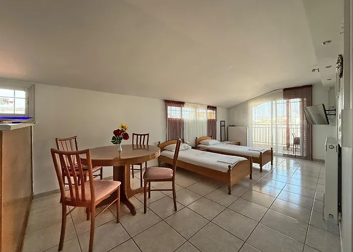 公寓 Lucia Loft By Sdr *